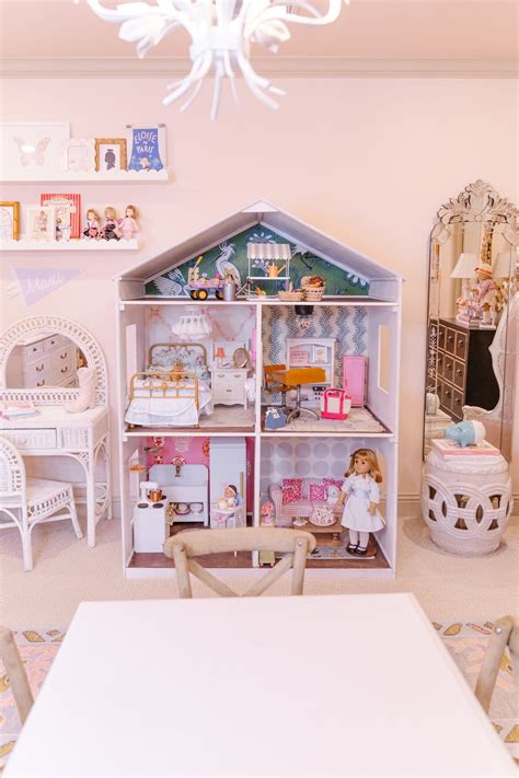 American Girl Dollhouse | Chronicles of Frivolity