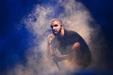 Drake says he's taking a break from music due to stomach issues he's ...