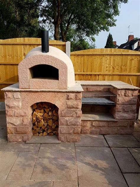 25 Best DIY Backyard Brick Barbecue Ideas | Brick built bbq, Brick bbq ...