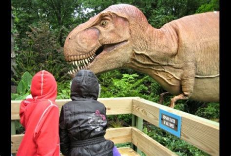 Dinosaur Safari at the Bronx Zoo: Meet Prehistoric Creatures That Move and Roar | Mommy Poppins ...