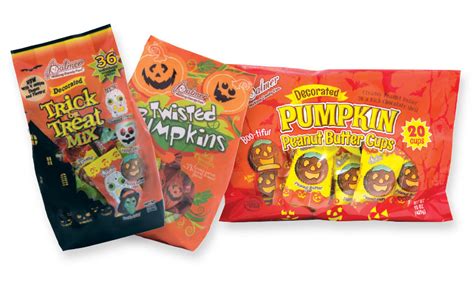 R.M. Palmer Halloween 2017 line | 2017-08-14 | Snack Food & Wholesale Bakery