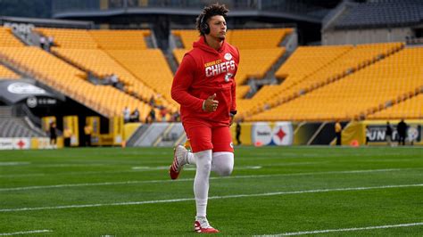 Patrick Mahomes’ Trainer Provides A Peek Into The Chiefs Quarterback’s ...