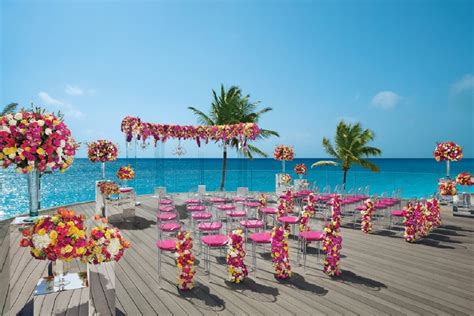 The Complete Guide to Dreams Tulum Weddings - Hola Weddings