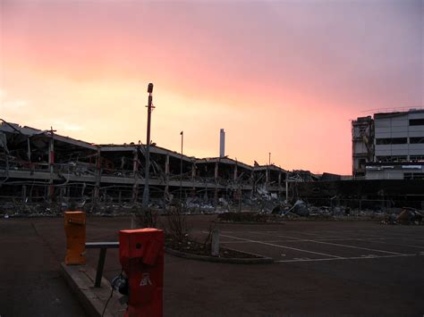 Buncefield Aftermath 2005 | Sunset over Buncefield, Christma… | Flickr