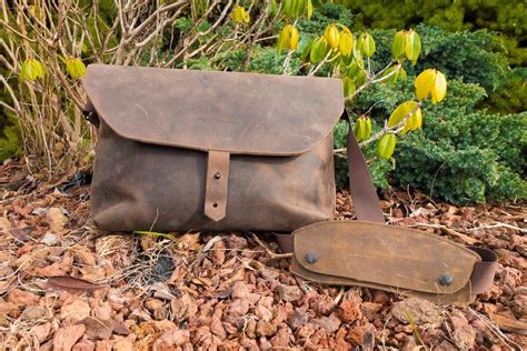 Waterfield Design Maverick Leather Laptop Messenger Bag review: A classic bag designed for the ...