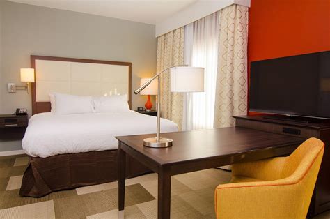 HAMPTON INN & SUITES HUNTSVILLE - Updated 2024 Prices & Hotel Reviews (TX)