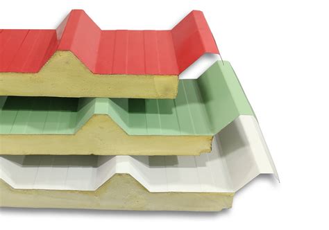 Roof Sandwich Panels – Isotherm Insulation FZC