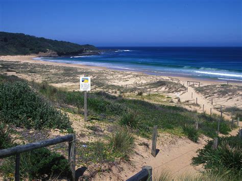 Sussex Inlet, NSW - Aussie Towns