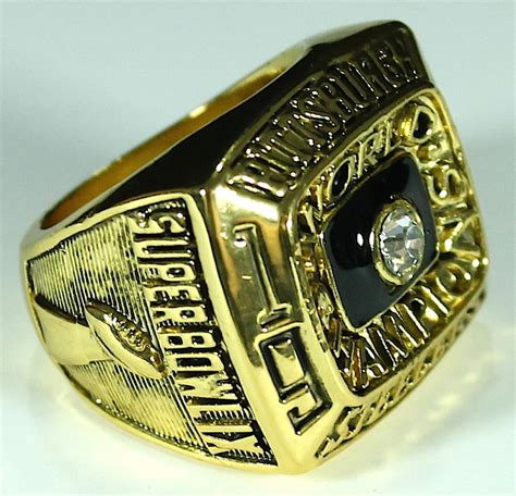 Pittsburgh Steelers High Quality Replica 1974 Super Bowl IX Championship Ring | Pristine Auction