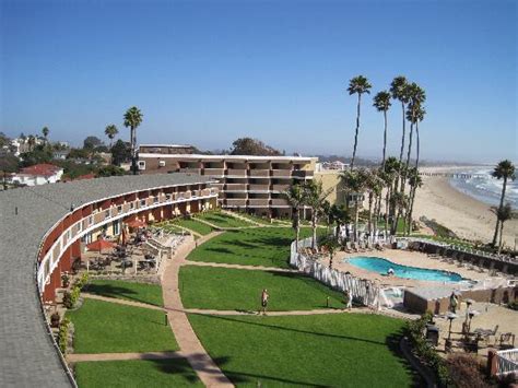 Seacrest Oceanfront Hotel, Pismo Beach, CA - California Beaches