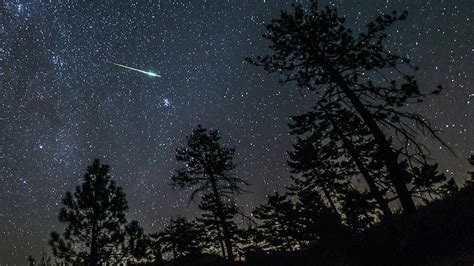 Vancouver weather: Leonids Meteor shower to rain fireballs - Vancouver Is Awesome