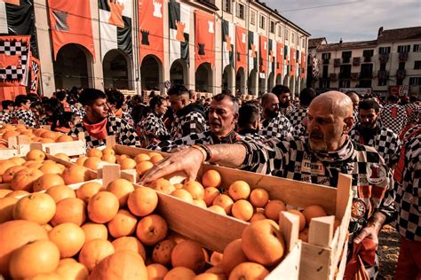 14 Facts About Battle Of The Oranges (Ivrea Carnival) - Facts.net