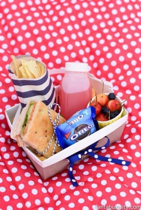 19 Creative and Simple DIY Picnic Ideas You Shouldn't Miss - Cradiori | Picnic foods, Kids ...