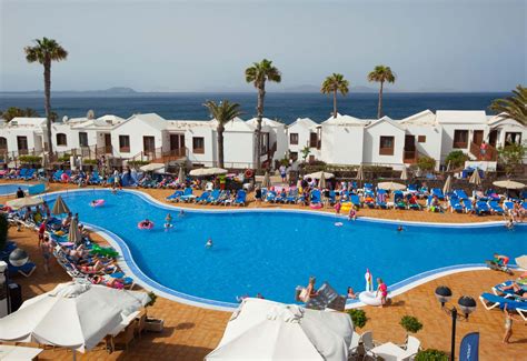 Flamingo Beach in Playa Blanca, Lanzarote | loveholidays