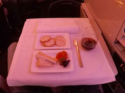 Luxurious Travel, Air New Zealand, Business Class Food 3 | Upon Boarding