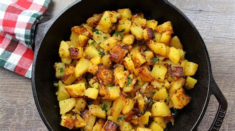 German Fried Potatoes - Crispy Potatoes That Everybody Loves - All Tastes German | Recipe ...