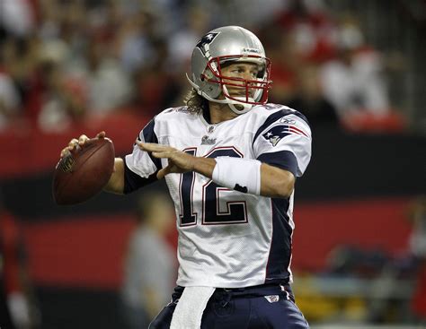 New England Patriots 2010 Season Preview: 10 Key Patriots Players ...