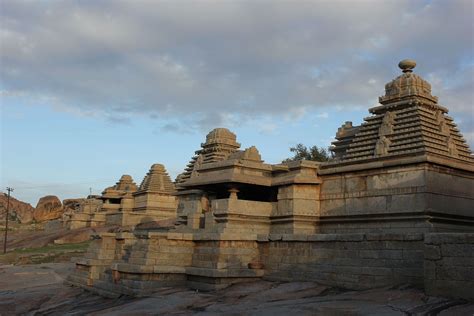 Two Shiva temples on Hemakuta hill at Hampi - Vijayanagara architecture ...