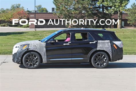 2024 Ford Explorer ST Prototype Spotted Testing For First Time