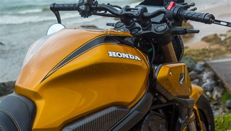 10 Amazing Must-See Honda CB650R Customs: Editor’s Choice - GearOpen.com