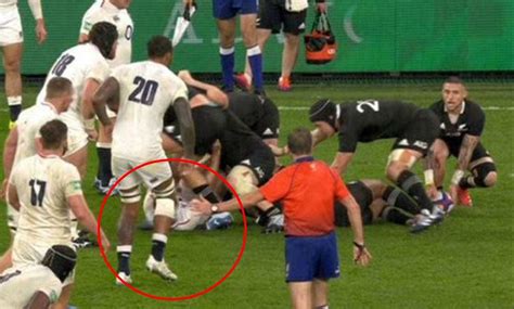 How has the rugby offside line changed? The Six Nations 2019 rule ...