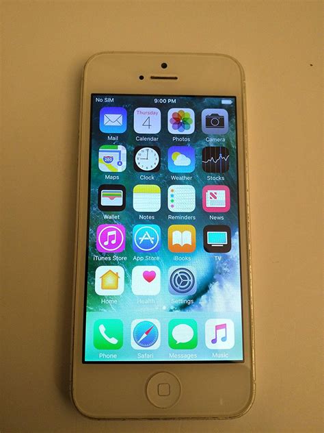 Apple iPhone 5 16GB Factory Unlocked GSM Cell Phone - White Only $ 90 ...