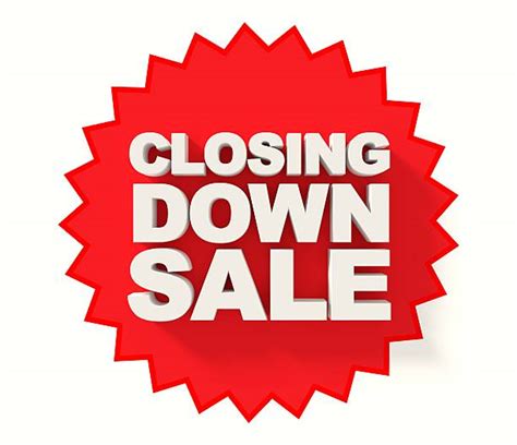 1,300+ Store Closing Sale Signs Stock Photos, Pictures & Royalty-Free ...