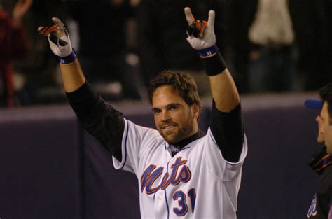 Mike Piazza with the NY Mets - Mets History