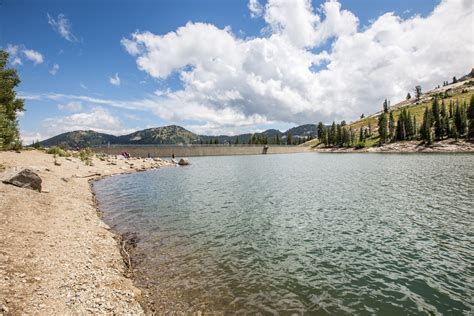 Twin Lakes Hike | Outdoor Project