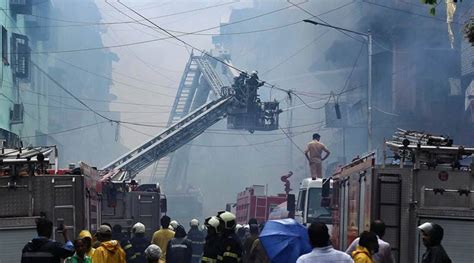 Mumbai: Fire in four-storey building, no injuries | Mumbai News - The ...