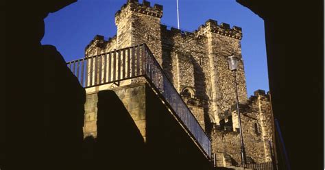 Newcastle Castle | Get into Newcastle