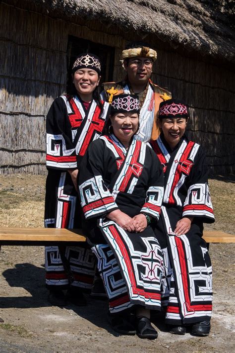 The Ainu people by Rita Willaert via Flickr. | Ainu people, Traditional ...