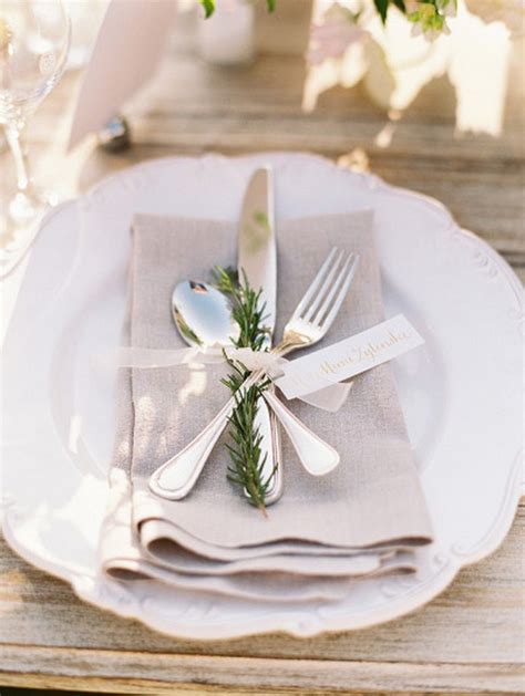 57 Stylish Wrapping Silverware In Napkins for Wedding https://www.onechitecture.com/2017/11/28 ...