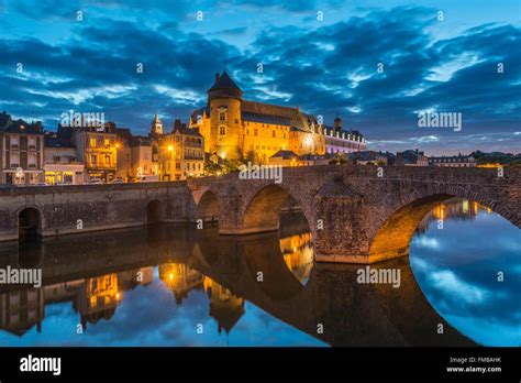 France, Mayenne, Laval, the banks of Mayenne river, the medieval Old Castle and the Old Bridge ...