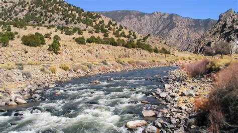 White Water Rafting near the Arkansas River - Colorado Adventure Center