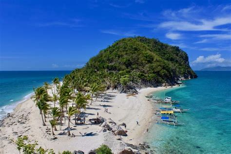 Cabugao Island/Antonia Island Stock Image - Image of islands, beach: 131672833