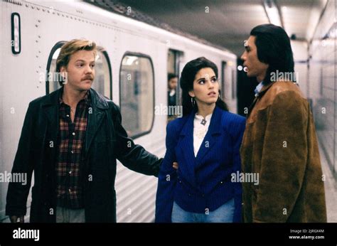 KIEFER SUTHERLAND, JAMI GERTZ, LOU DIAMOND PHILLIPS, RENEGADES, 1989 ...