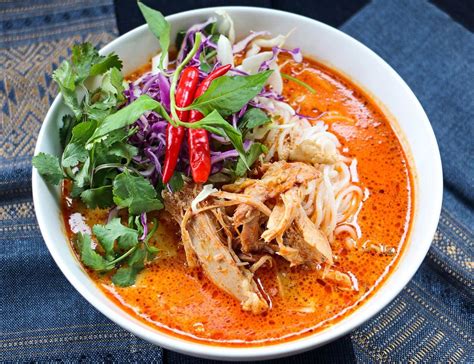 Laotian Food - 15 Famous Dishes You Must Try When Travel in Laos