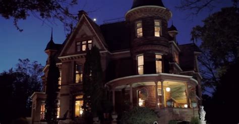 HAUNTED MICHIGAN: The Henderson Castle, Kalamazoo