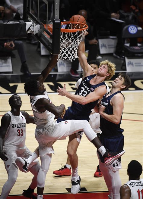 BYU Men's Basketball holds off No. 18 SDSU for 72-62 win