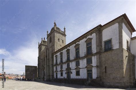 Porto Cathedral Catholic church, Romanesque and Gothic architecture ...