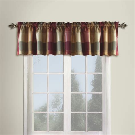 United Curtain Company Plaid 54" x 18" trendy but tailored polyester ...