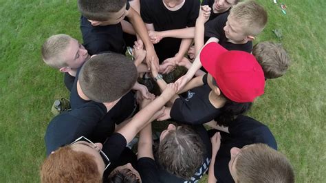 Human Knot Game Instructions