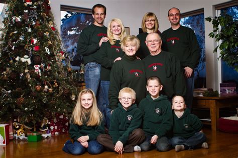 Our Alaskan Adventure 2010: The Wagner Family at Christmas