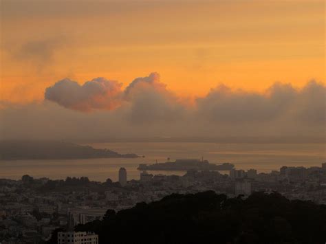 Sunrise over San Francisco from Twin Peaks – jellybeansofdoom.com