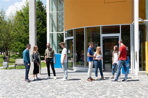 Uni Ulm im CHE-Ranking der Masterstudiengänge - Innovationsregion Ulm