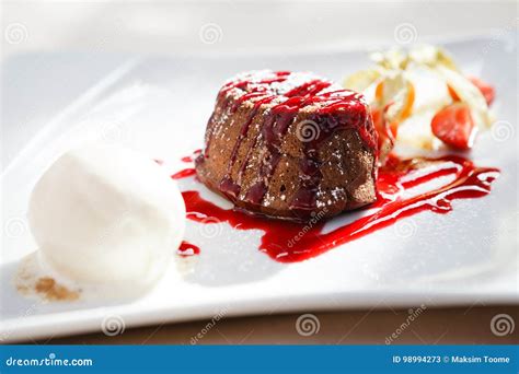 Chocolate Fondant with Ice Cream Stock Image - Image of brown, chocolate: 98994273