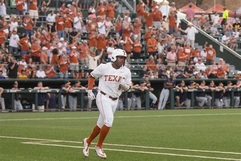 2023 College World Series odds: Eight teams favored over Texas to win the title - Yahoo Sports