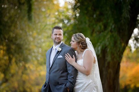 Julie and Mark’s Wedding Portraits Sneak Peek · Ottawa Wedding ...