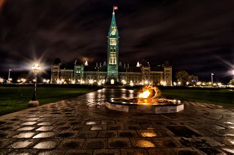 Ottawa Downtown at Night - PentaxForums.com